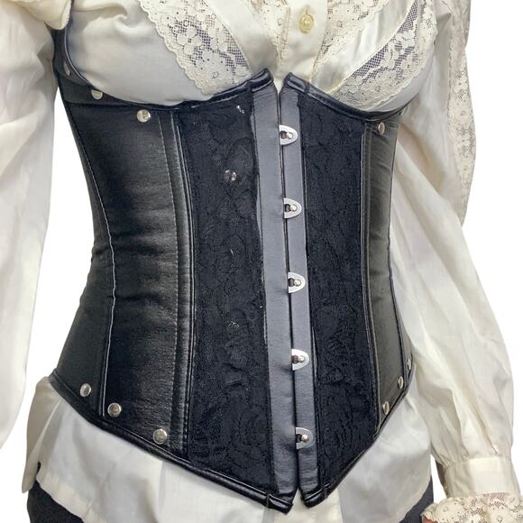 Faux Leather and Lace Studded Gothic Vampire Upcycled Underbust Corest - Picture 6 of 11